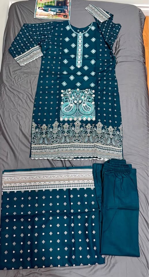 Deep Teal Embroidered 3-Piece Suit – Brand New | Size Medium - photo 3