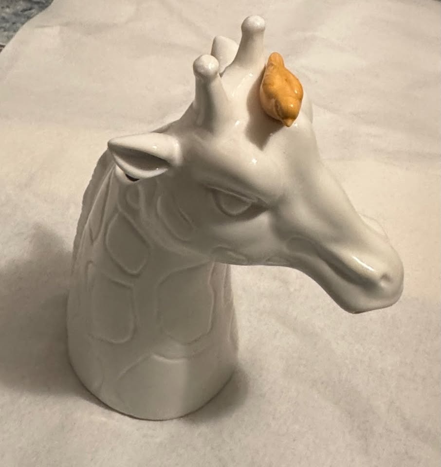 NEW Giraffe Porcelain Cup/Container by Imm Living - photo 5