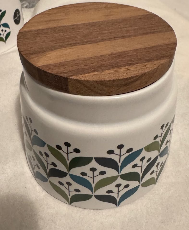 NEW Sagaform Retro Porcelain Container w/ Acacia Lid - photo 2