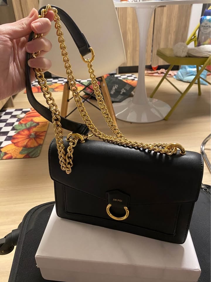 JW Pei Black bag - photo 2