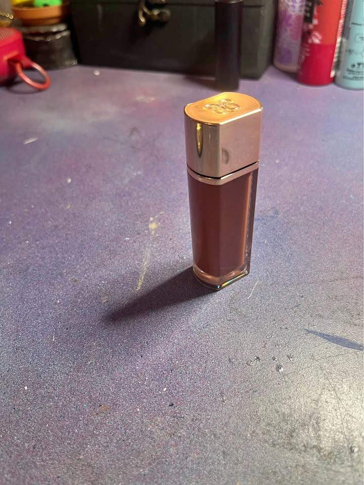 Anastasia Beverly Hills Lip Velvet Liquid Lipstick