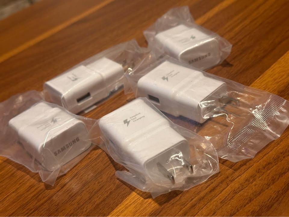 Certified Adaptive Fast Charger 15W for Samsung (USB A) - photo 5