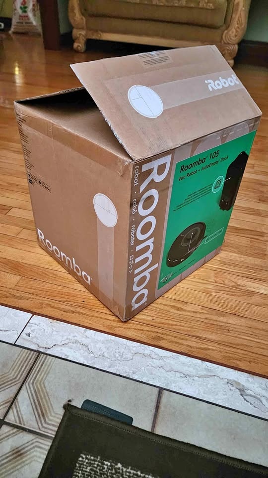 iRobot Roomba 105 Vac Robot Vacuum + AutoEmpty Dock
