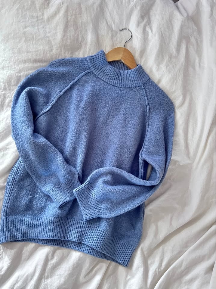 Combo 5 very thick sweaters