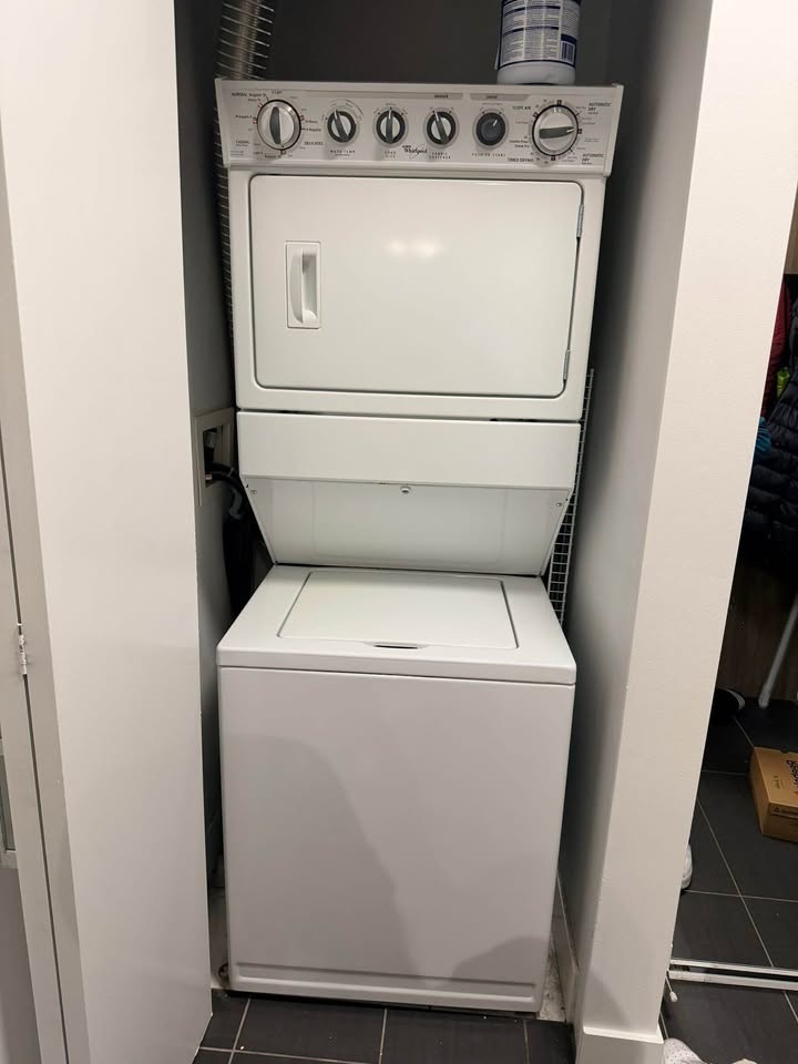 Full Size Top Load Washer and Dryer - photo 4