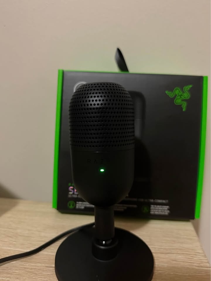 Razer Seiren V3 Mini USB Microphone - Like New - photo 2