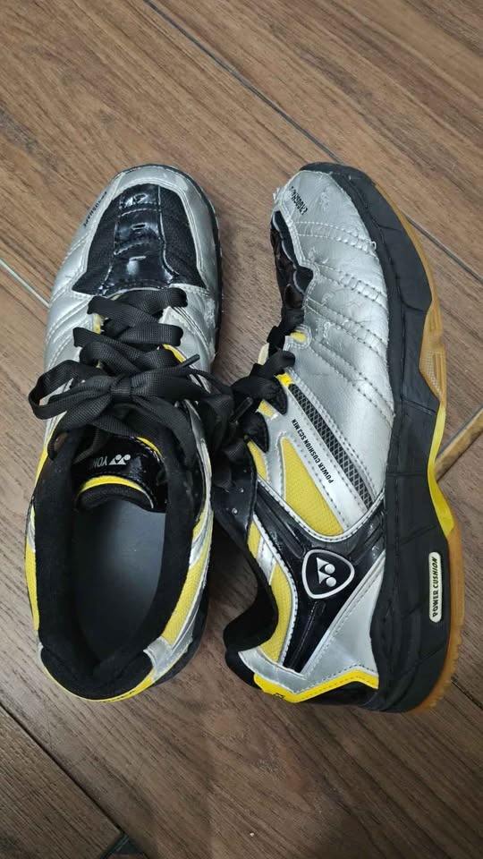 Yonex Badminton Non-Marking Court Shoes US 9.5 - photo 2