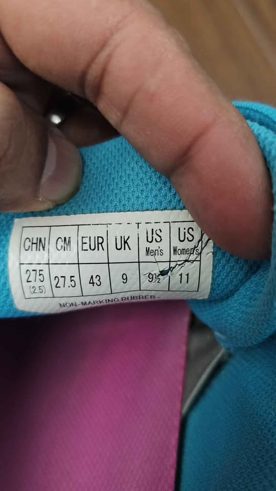 Yonex Power Cushion Aerus Z Shoes - Size 9.5 - photo 4