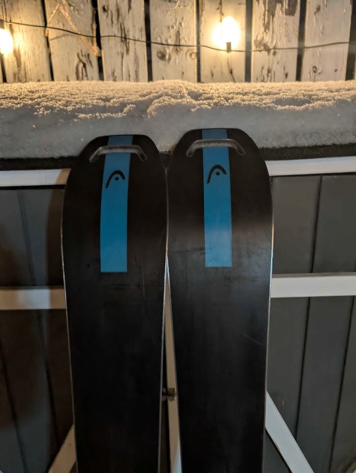 Ski Package: Skis + Boots + Poles + Helmet + Goggles - photo 2