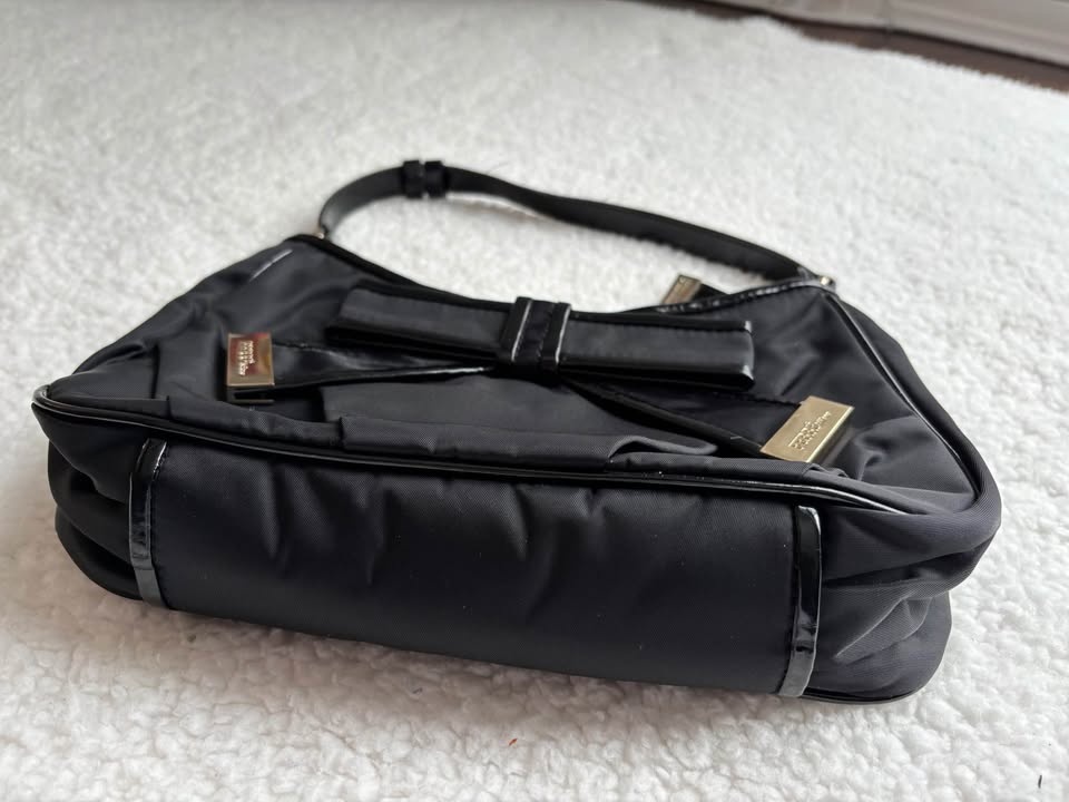 Ferre Milano Black Nylon Shoulder Bag with Bow Accent - photo 3