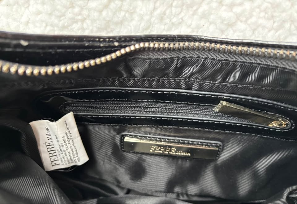 Ferre Milano Black Nylon Shoulder Bag with Bow Accent - photo 4