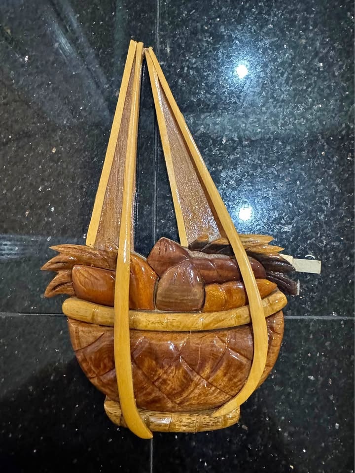 FREE Wooden Fruit Basket Art