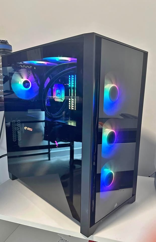 MSI RTX 4090 Gaming PC - Ryzen 9 7950X, 32GB DDR5, 2TB SSD