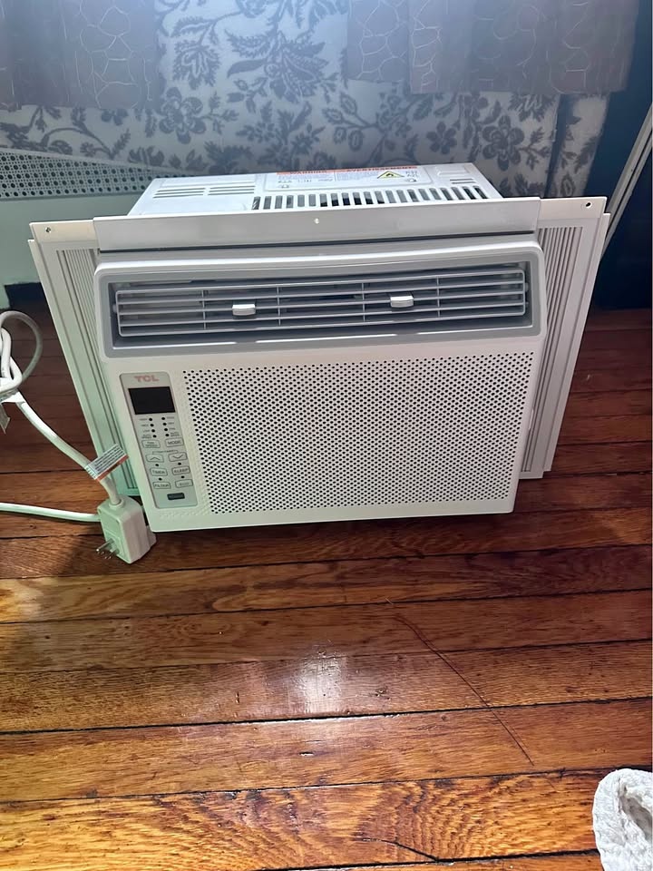 TCL 6000 BTU Air Conditioner