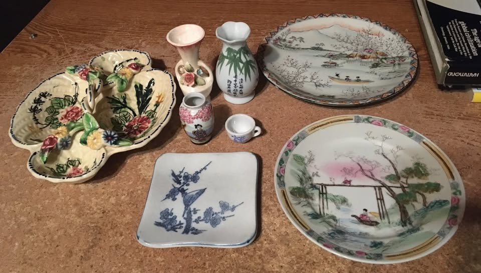 LOT OF 8 JAPANESE CHINESE VASES DISHES TRAY OTAGIRI GEISHA FLOWE