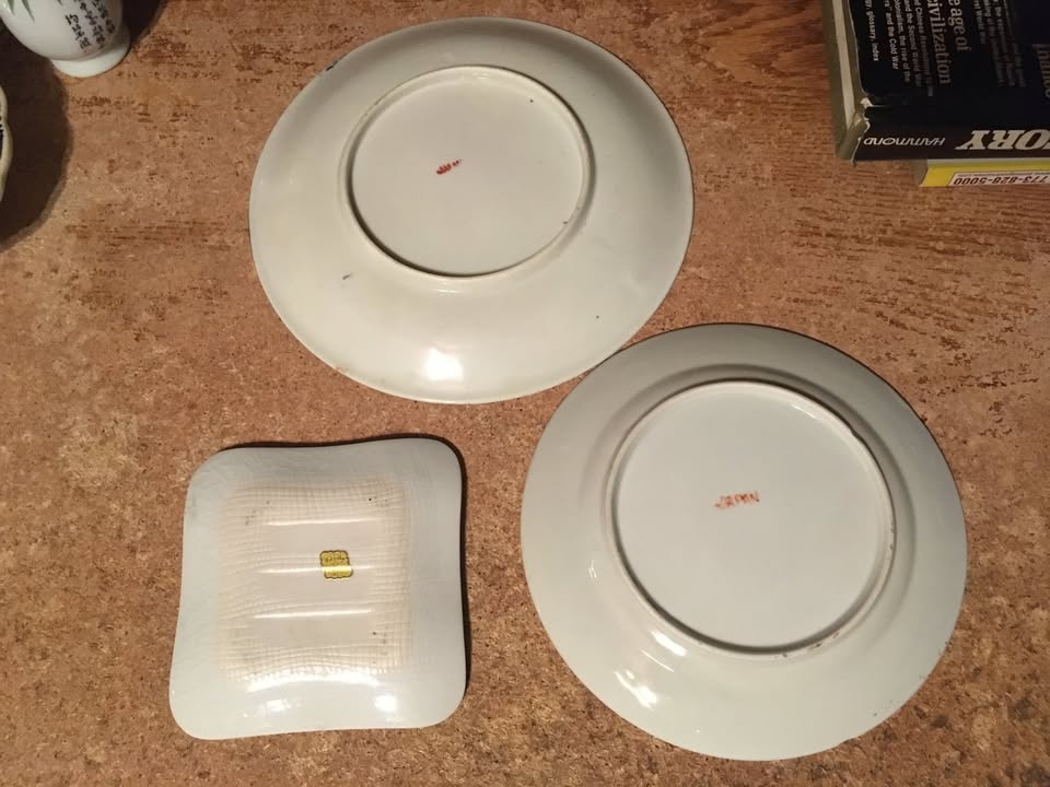 LOT OF 8 JAPANESE CHINESE VASES DISHES TRAY OTAGIRI GEISHA FLOWE - photo 5