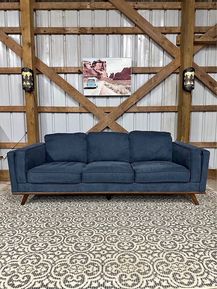 Leon’s Modern Teak Retro Sofa in Blue 🛋️