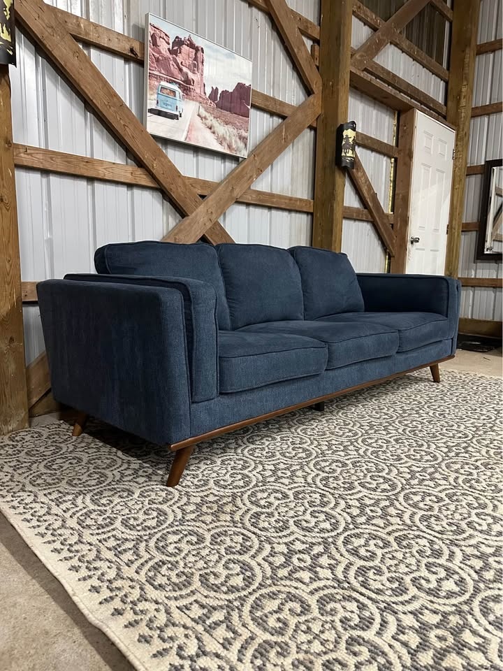 Leon’s Modern Teak Retro Sofa in Blue 🛋️ - photo 4