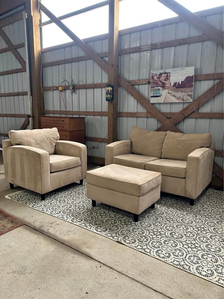 2+1 Loveseat and Lounge Seat Sofa Set with Ottoman