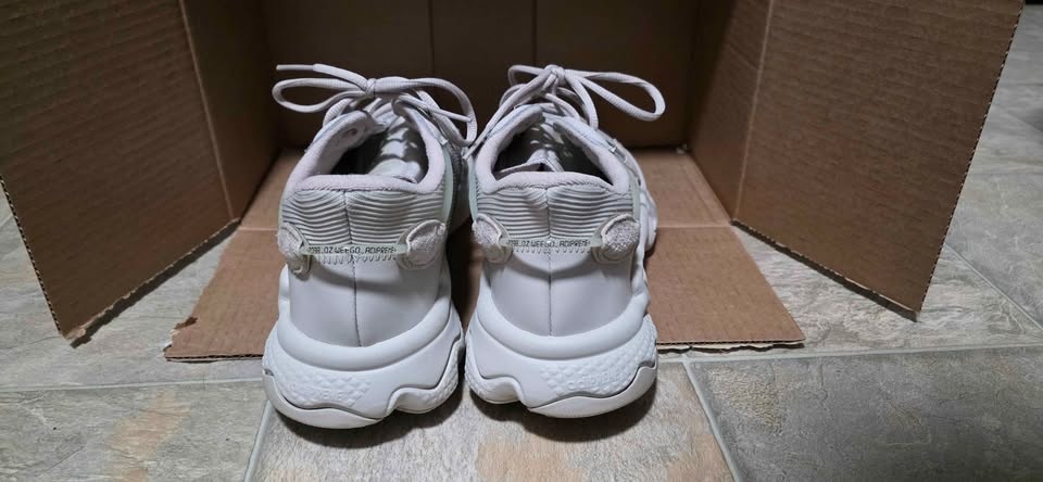 Adidas Ozweego Men US Size 12 - photo 3