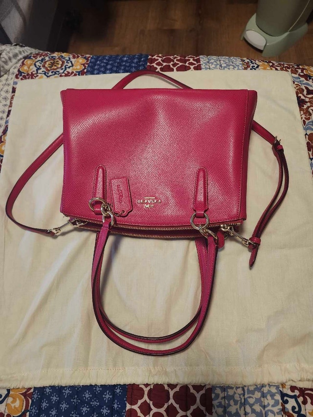 Authentic COACH Purse - photo 3
