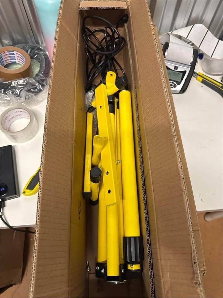36000 Lumen Work Lights with Stand - photo 5