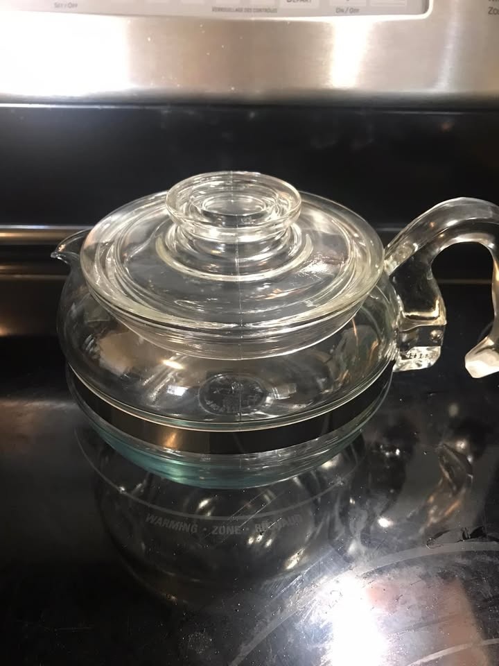 Tea pot