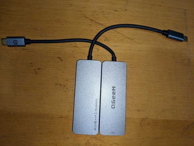 HDMI and USB Dock Station