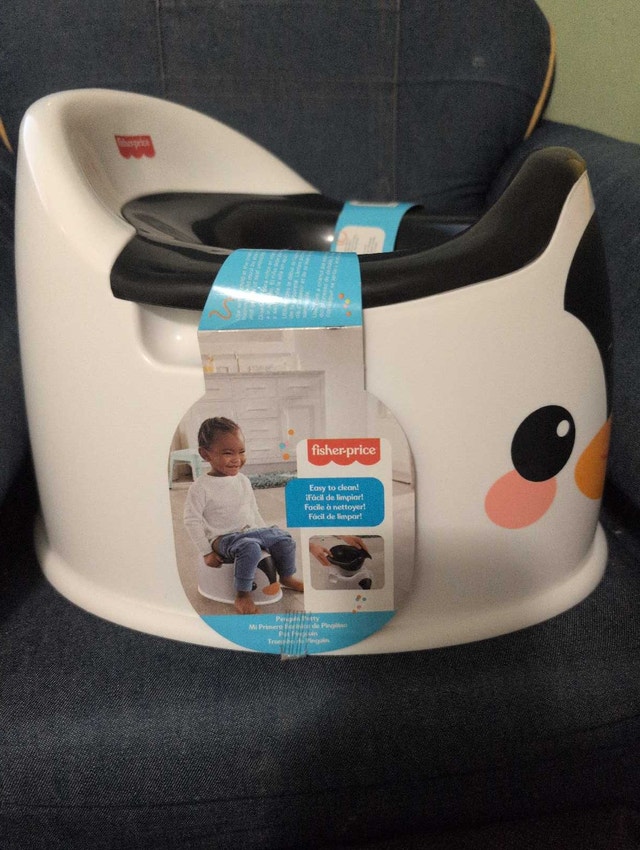Fisher-Price Penguin Potty - photo 3