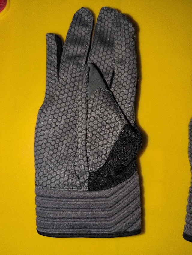Mizuno Riding Gloves - Size Small - photo 2