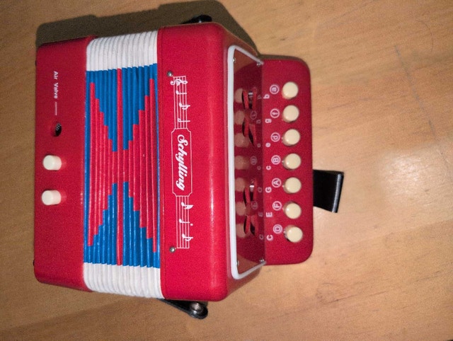 Schylling Accordion