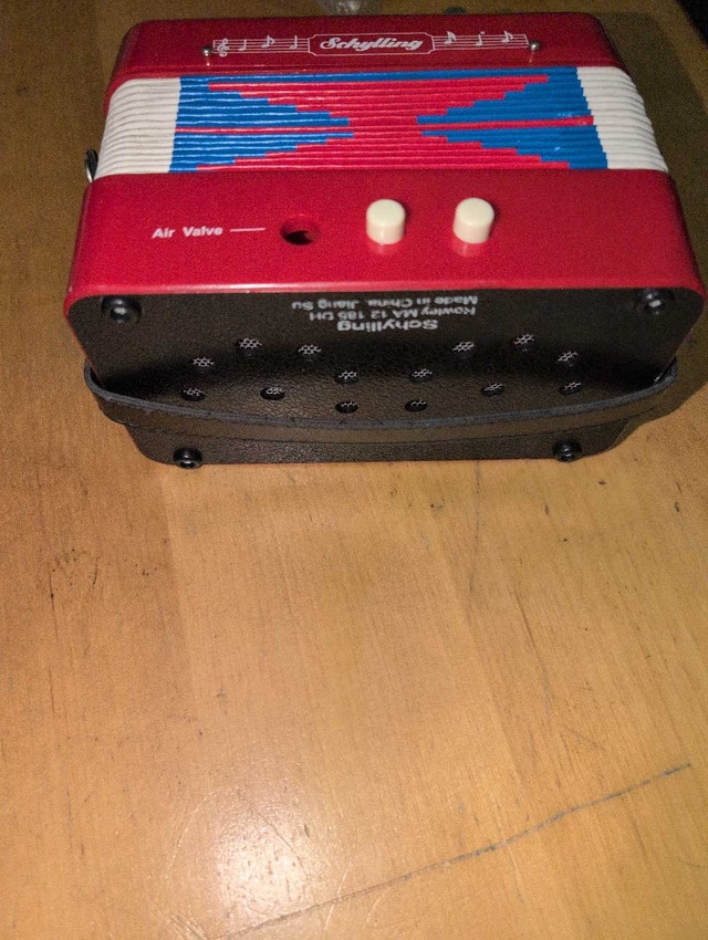 Schylling Accordion - photo 2