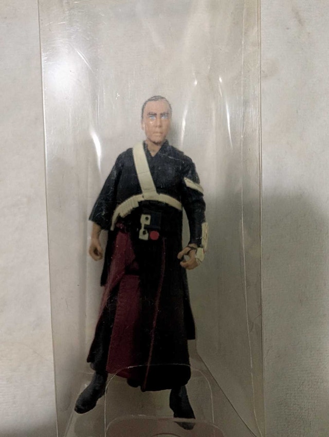 Mandalorian Helicopter & Kuiil Figure - photo 4