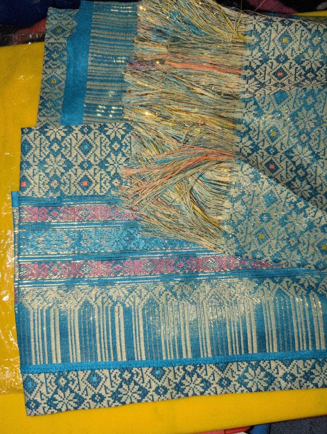 Thai Silk suit piece with dupatta. - photo 4