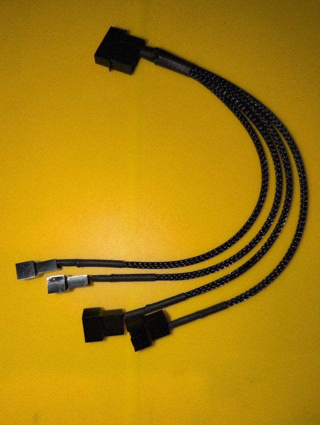 PC Fan Splitter Cable - photo 3