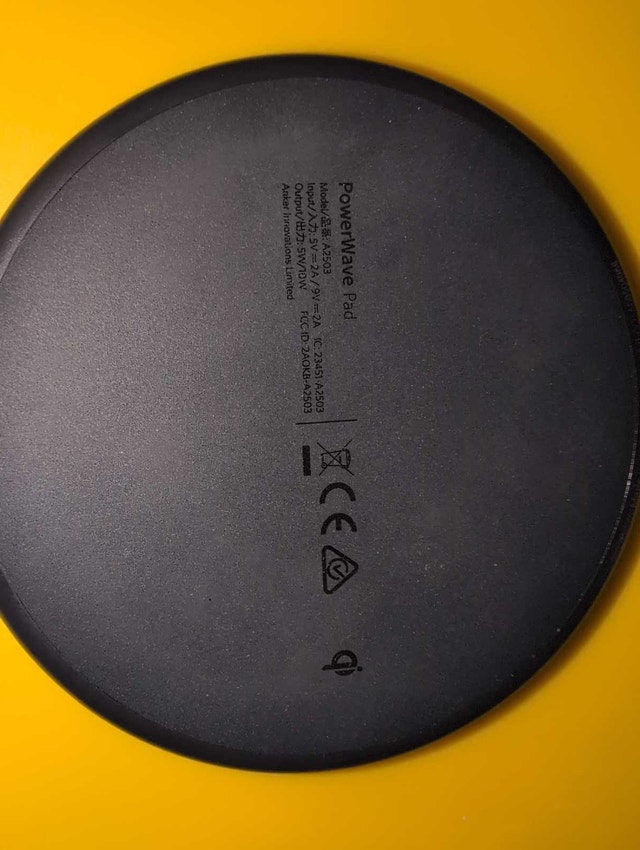 Anker Wireless Charger - photo 2