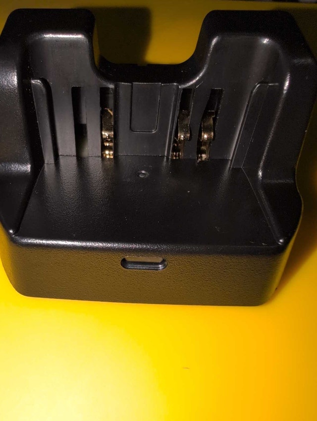 Vertex Standard Charger CD-41 with BC-173SE Power Supply - photo 4