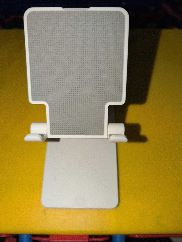 Omoton Phone Stand