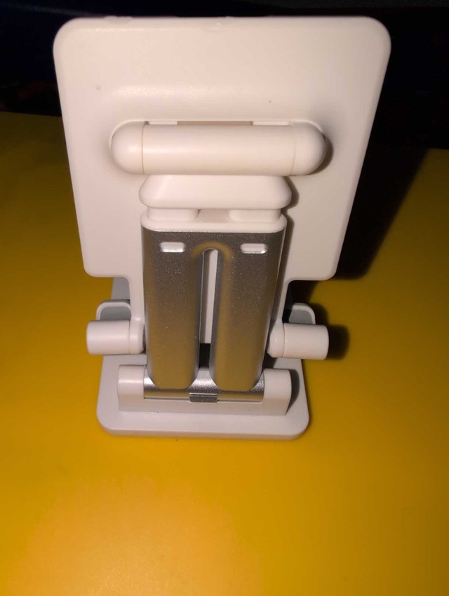Omoton Phone Stand - photo 2