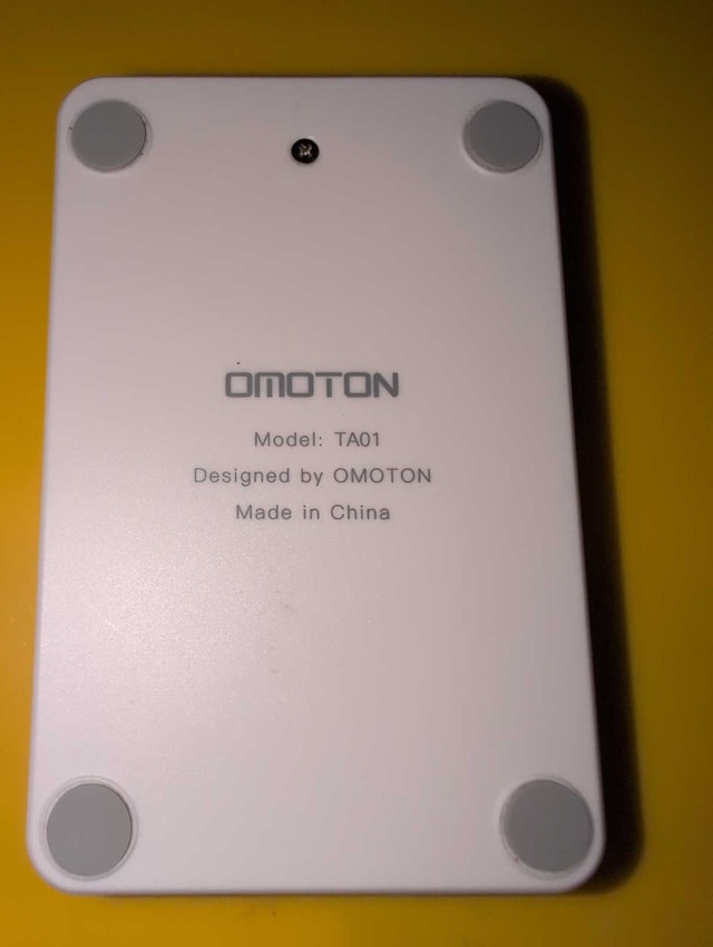 Omoton Phone Stand - photo 3