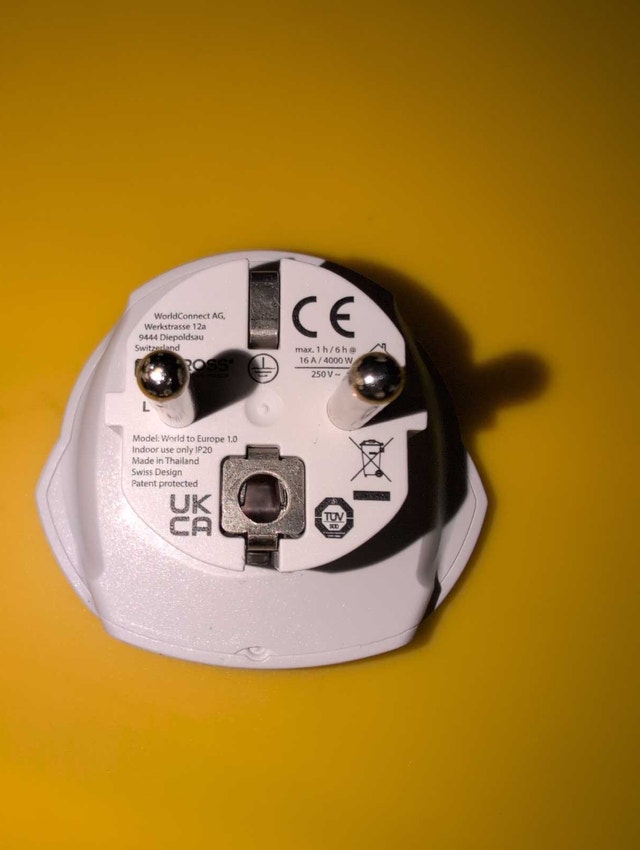 Skross Adapter Set for Global Travel - photo 3