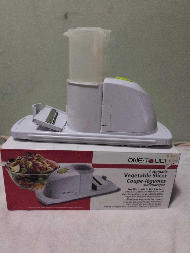 One-Touch Vegetable Slicer