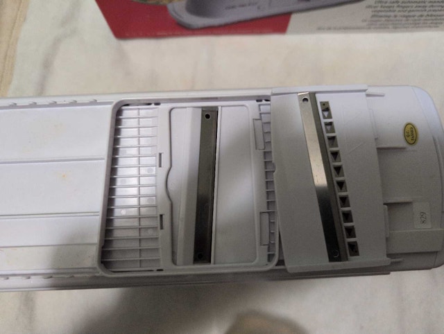 One-Touch Vegetable Slicer - photo 3