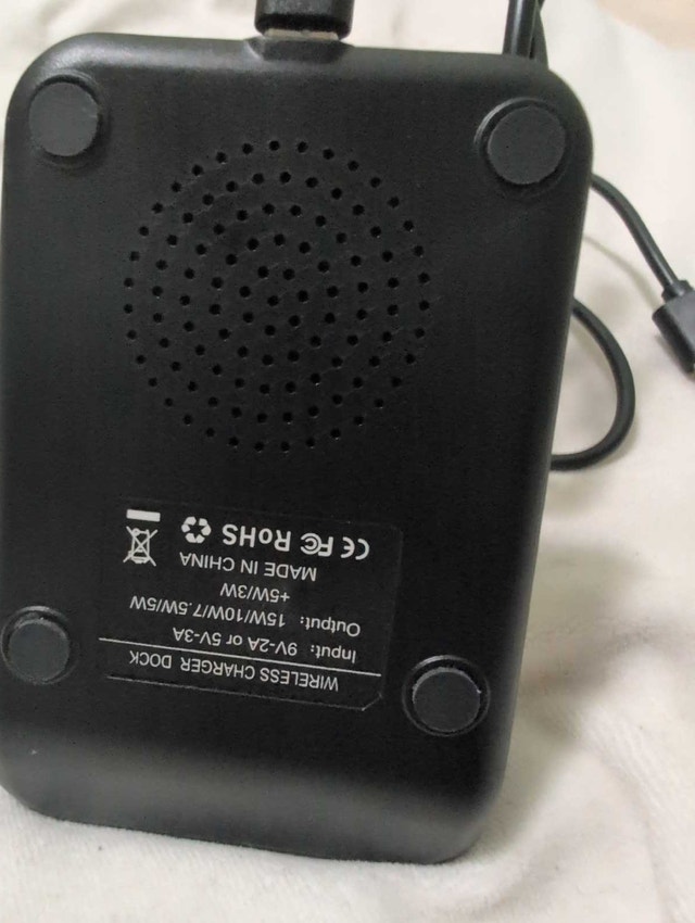 Wireless Charger - photo 2