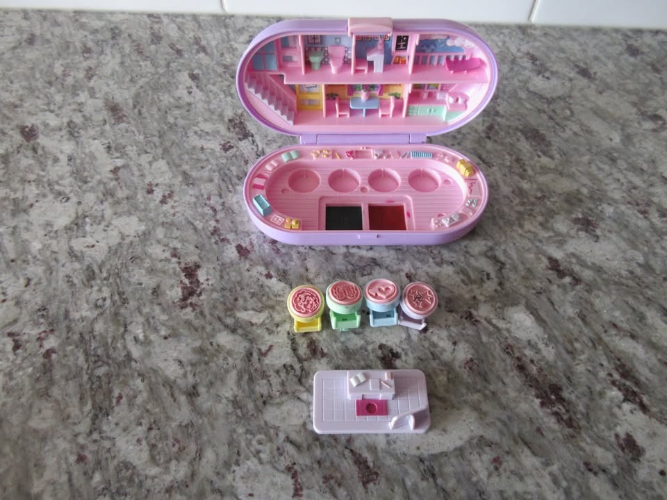 1992 Polly Pocket Stampin School Stamp Playset - photo 5