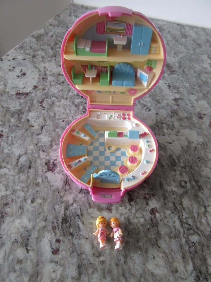 Vintage Polly Pocket Compact Playsets - photo 4