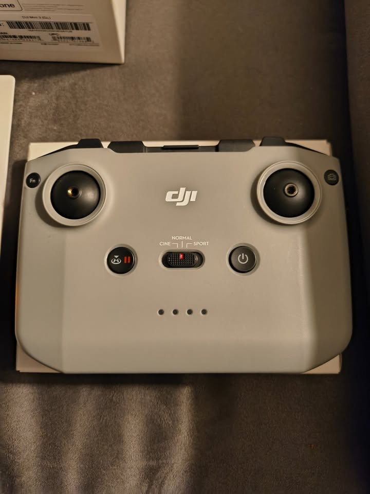 DJI Mini 3 with Accessories - photo 3