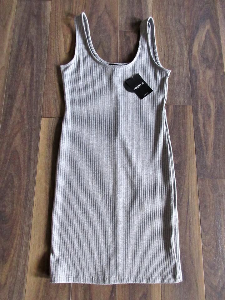 New Ladies XS Dress