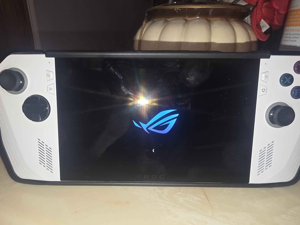 Rog Ally (2023) Z1 Extreme 512 GB - photo 2
