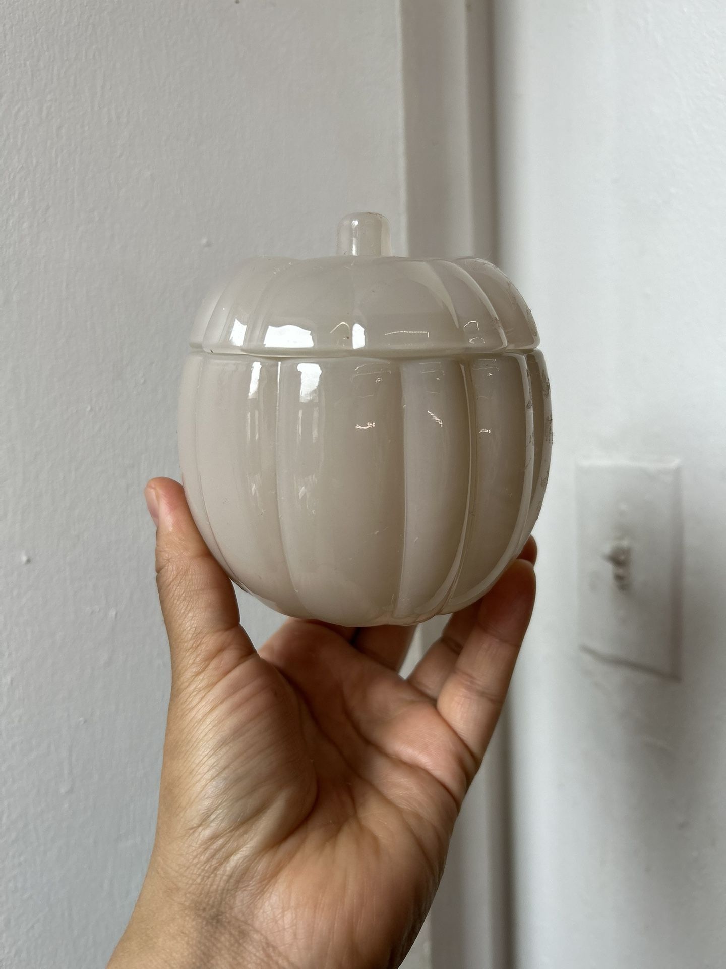 Glass Pumpkin Trinket